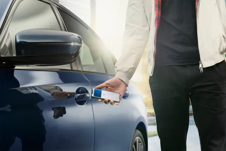 Udostępnianie BMW Digital Key. Teraz z iPhone`a na Androida