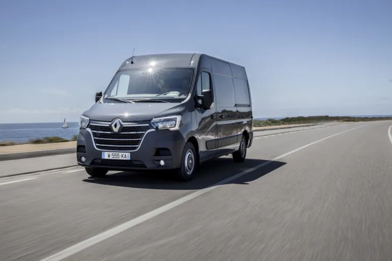 Renault Master, Master, Renault, Renault liderem rynku aut dostawczych w Polsce w roku 2022