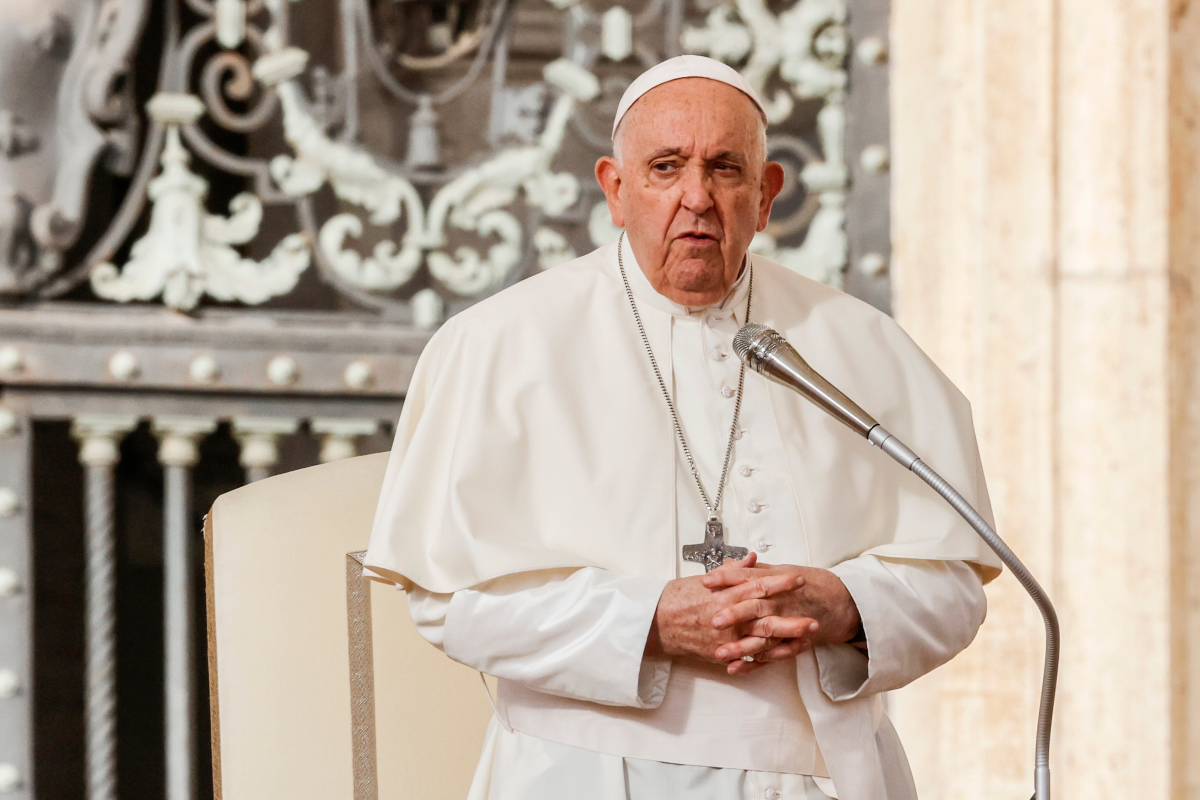 Papież Franciszek w rozważaniach na Drogę Krzyżową: Na świecie niszczone jest braterstwo