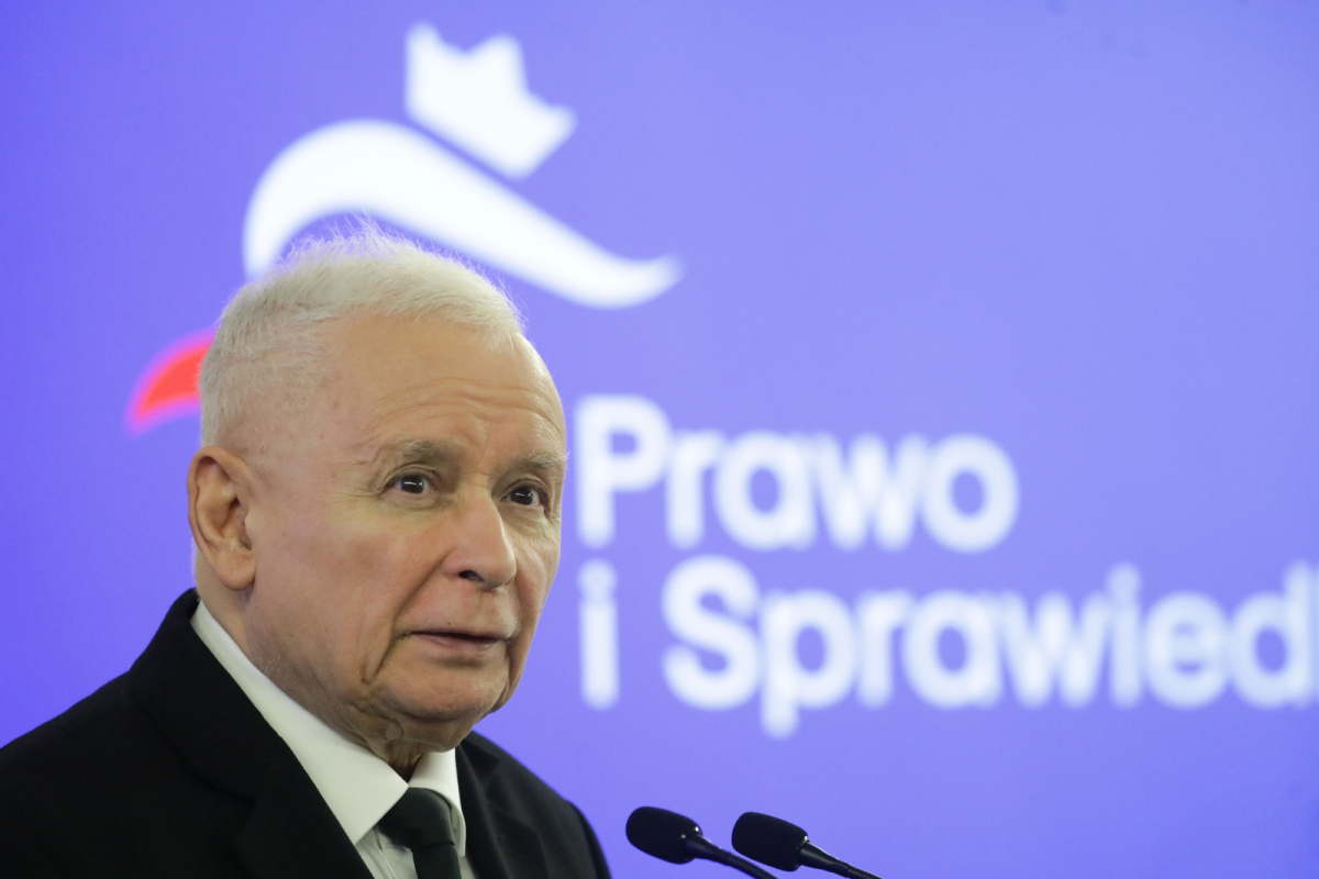 Jarosław Kaczyński uderza w Mateusza Morawieckiego.