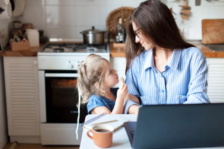 Na home office pracownicy chcieliby otrzymywać benefity służące domowej rozrywce