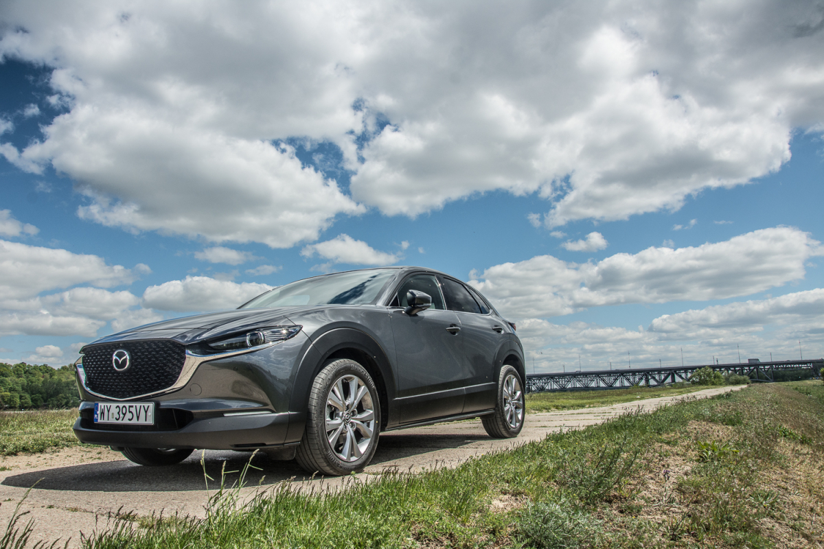 Test: Mazda CX-30 Enso 2.0 SKYACTIV-X AWD - SUV w stylu modern art