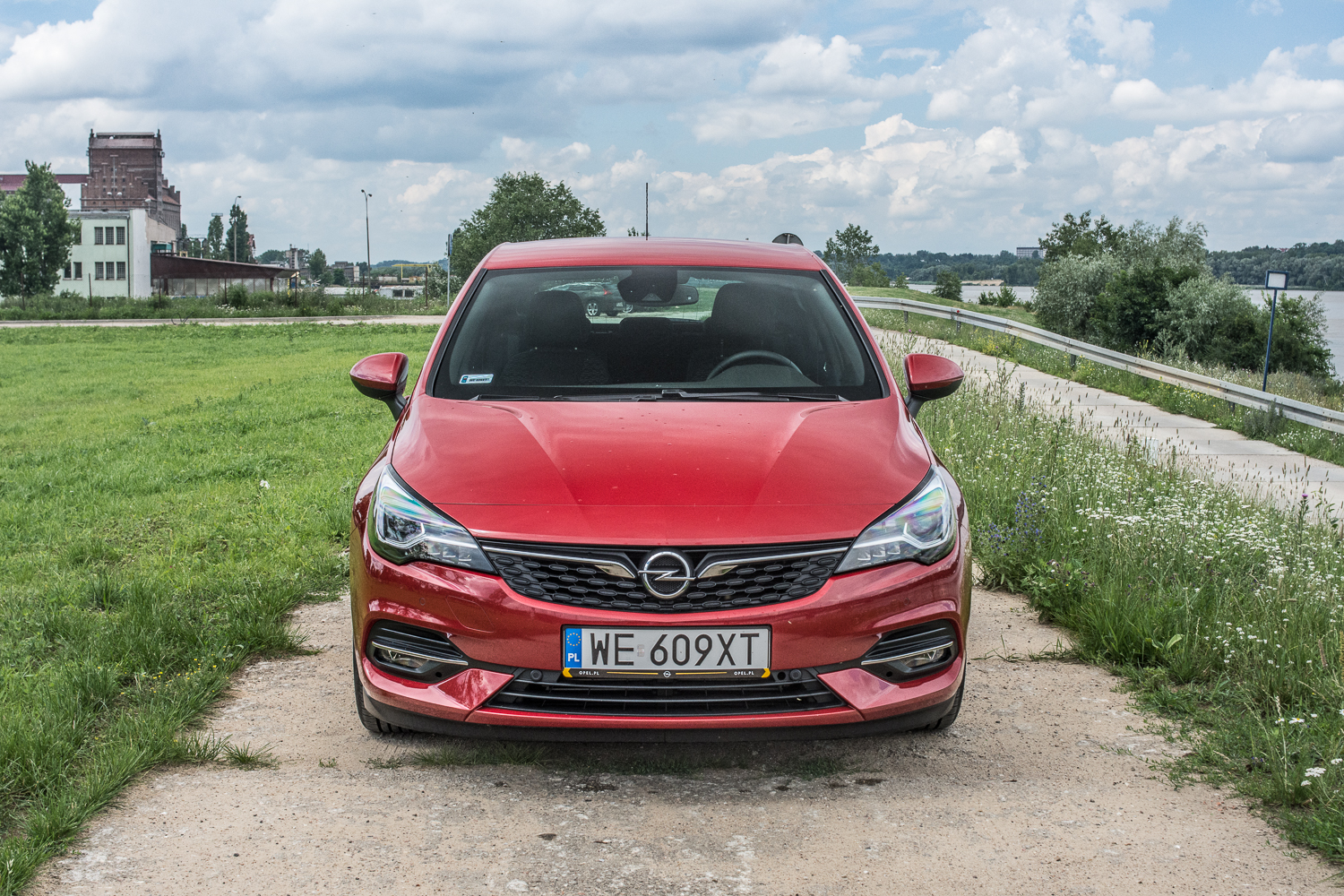 Opel Astra 1.2 Turbo 130 KM M6