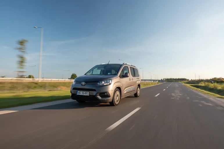 Najchętniej kupowany kombivan w Polsce? To Toyota Proace City