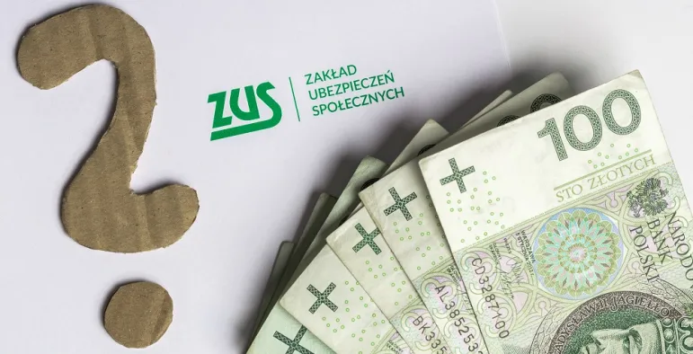 Komunikat ZUS dla studentów na zleceniu. Co i kiedy trzeba zrobić po utracie statusu studenta?