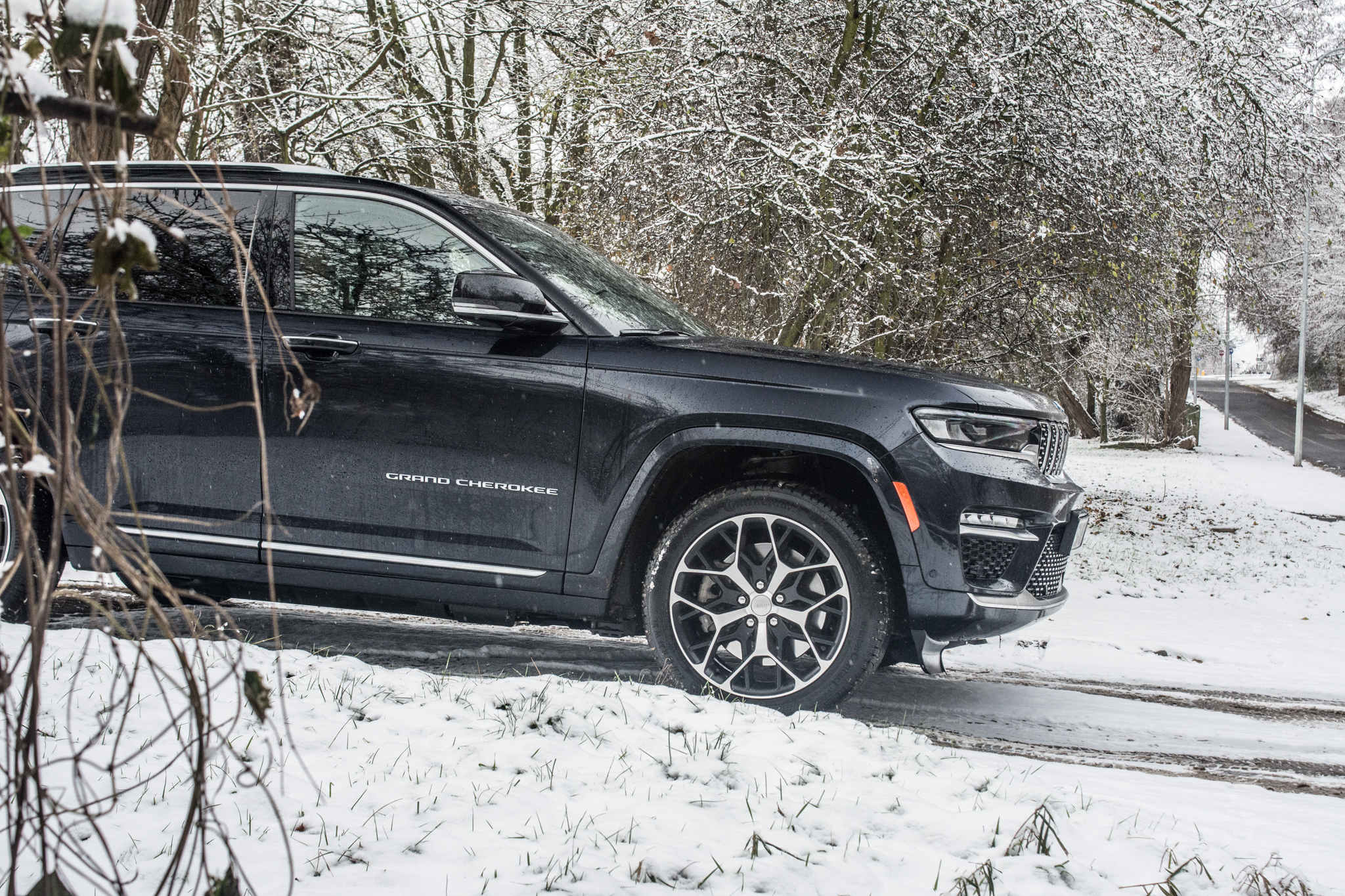 test Jeep Grand Cherokee 2023, Jeep Grand Cherokee 2023, nowy Jeep Grand Cherokee, Jeep Grand Cherokee 4xe, Jeep Grand Cherokee plug-in hybrid