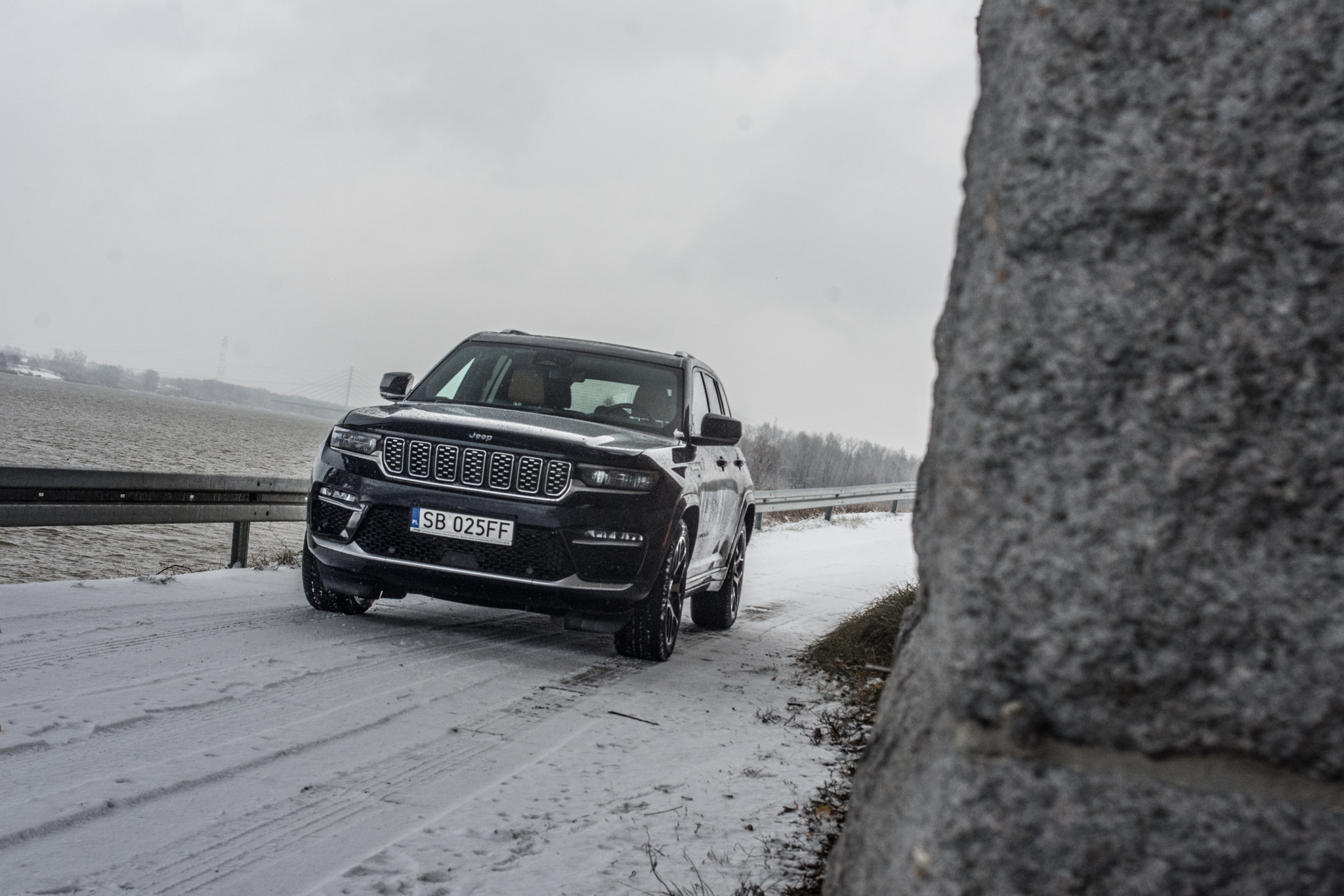 test Jeep Grand Cherokee 2023, Jeep Grand Cherokee 2023, nowy Jeep Grand Cherokee, Jeep Grand Cherokee 4xe, Jeep Grand Cherokee plug-in hybrid