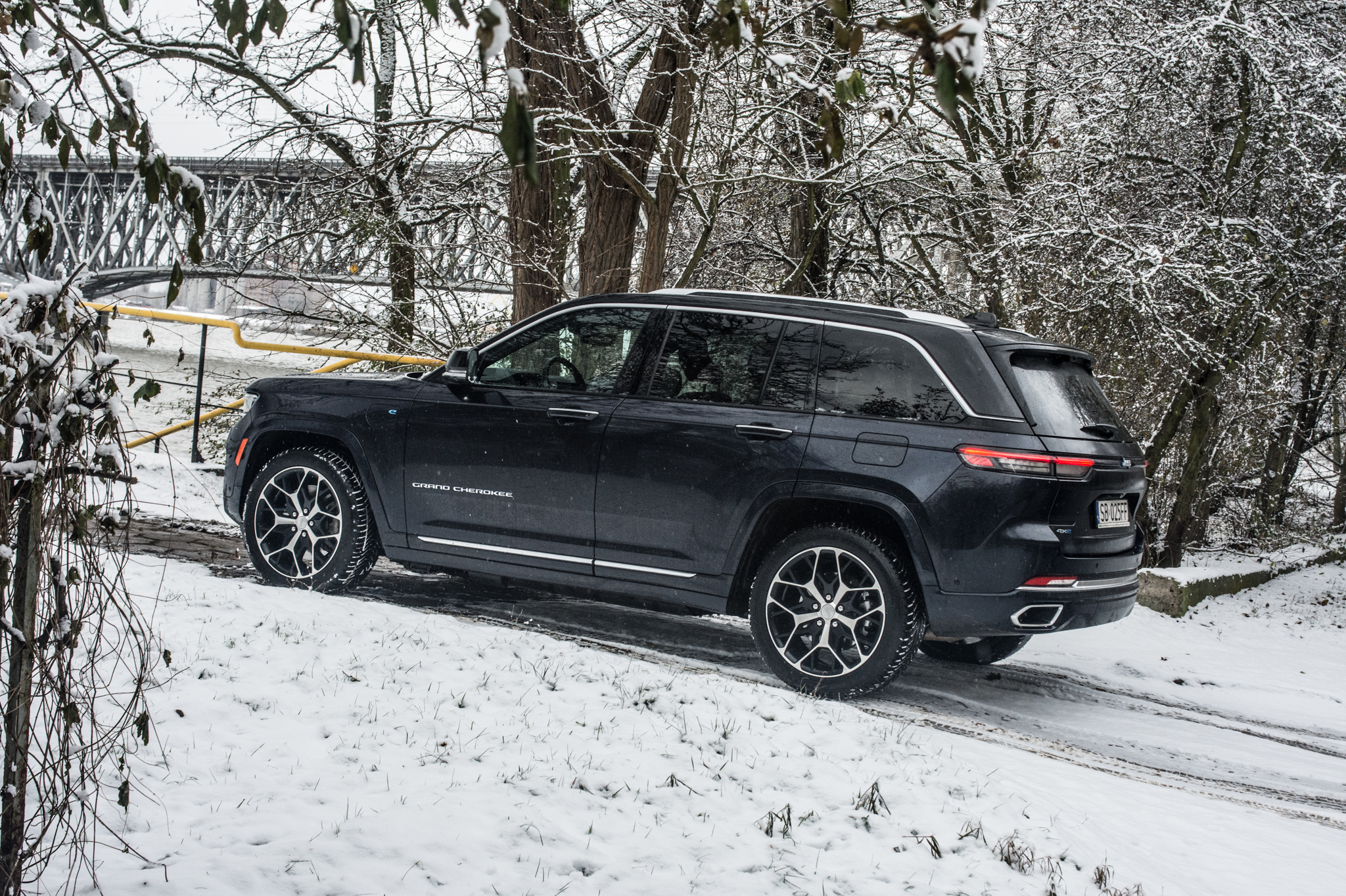 test Jeep Grand Cherokee 2023, Jeep Grand Cherokee 2023, nowy Jeep Grand Cherokee, Jeep Grand Cherokee 4xe, Jeep Grand Cherokee plug-in hybrid