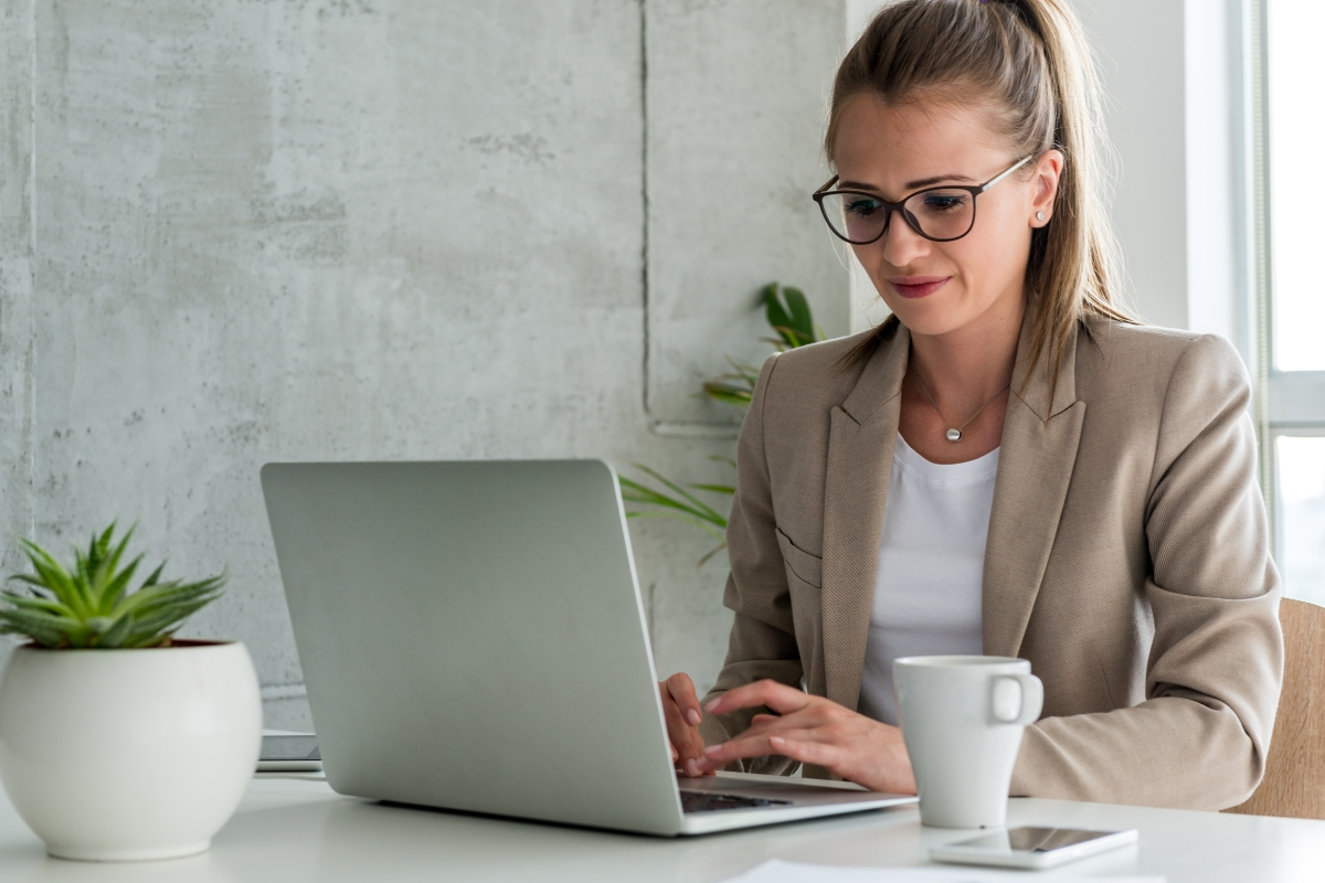 Problemy z logowaniem do KSeF 2.0. Dlaczego warto wybrać certyfikat KSeF?