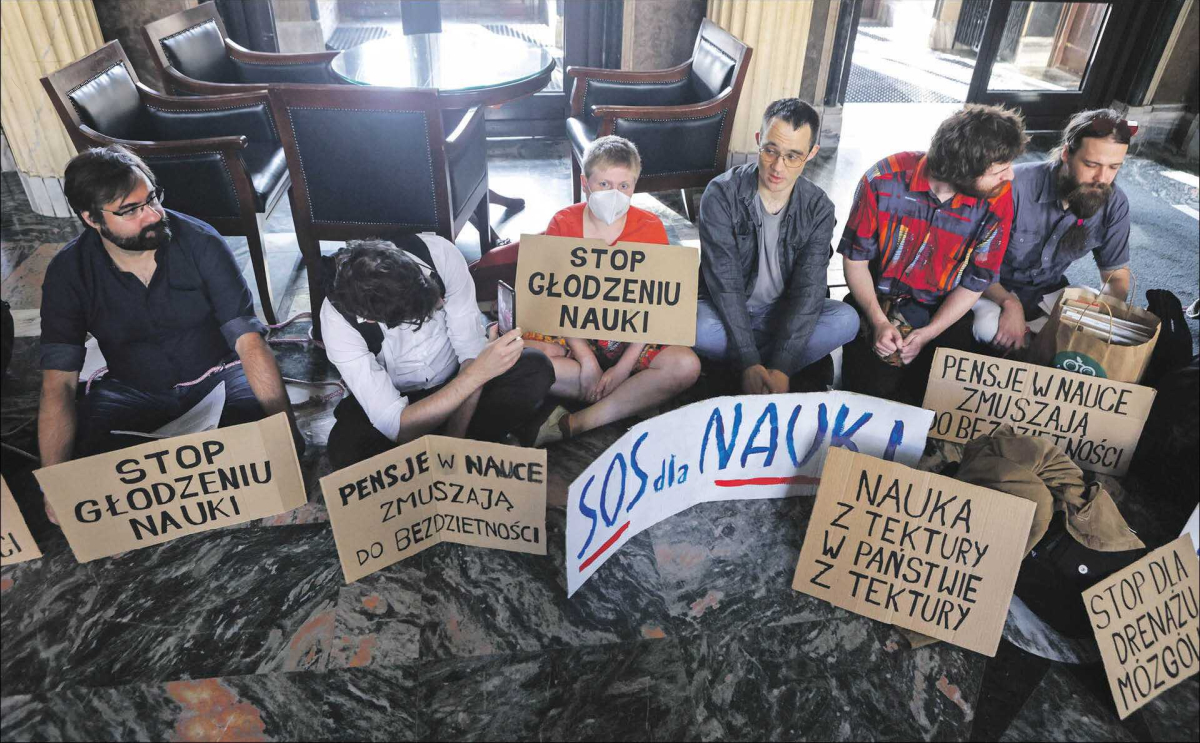 Protest środowiska akademickiego zapowiedziany jest w środę pod Sejmem