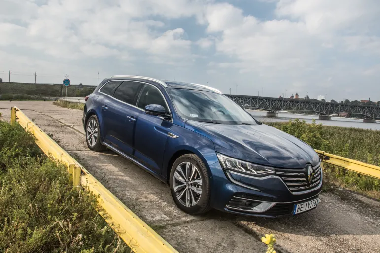 Test: Renault Talisman Grandtour jest jak czerwone buty. To dobrze