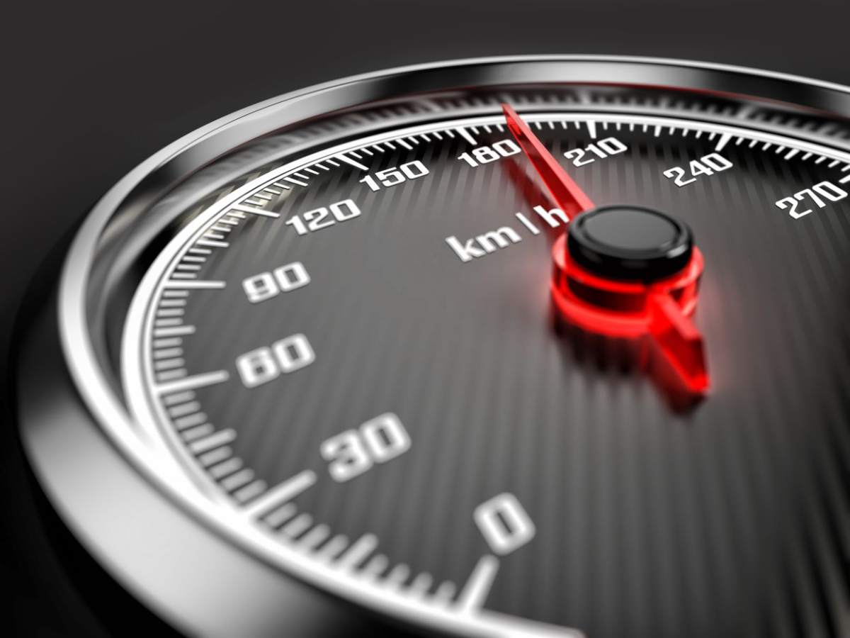 Mandat drogowy za granicą: Niemcy, Czechy, Słowacja i inne państwa europejskie. Taryfikatory. Jak zapłacić zagraniczny mandat?