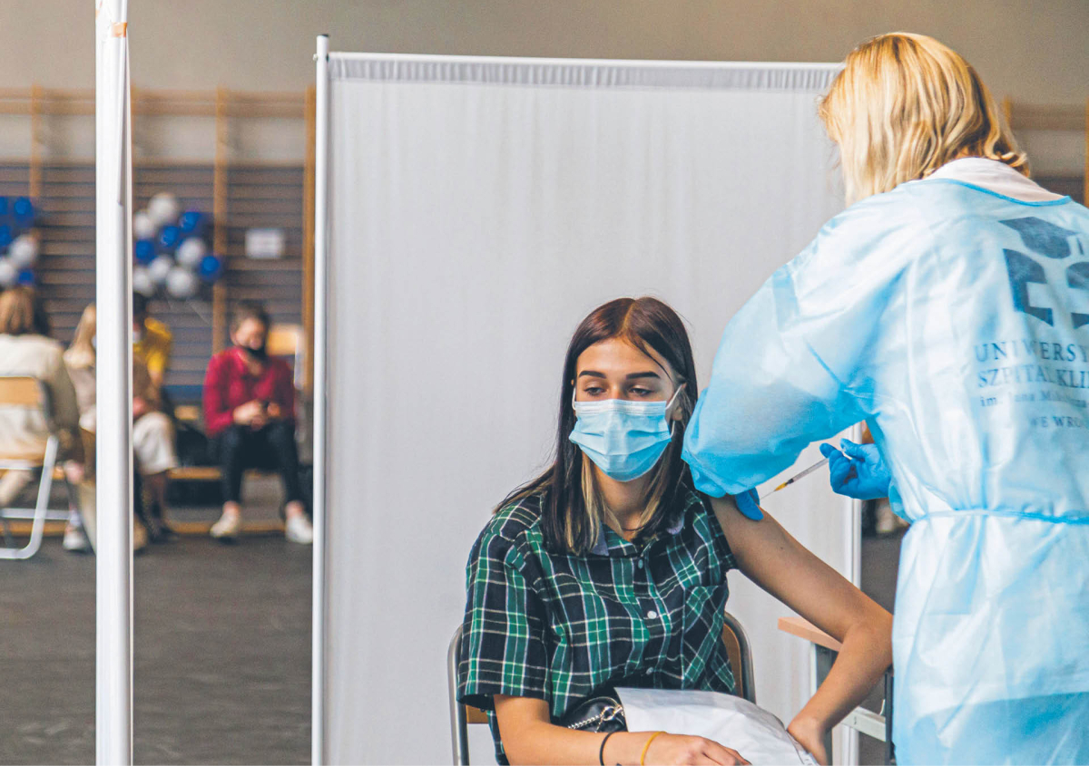 23 mln zł dla gmin za wysoki poziom szczepienia na Covid-19