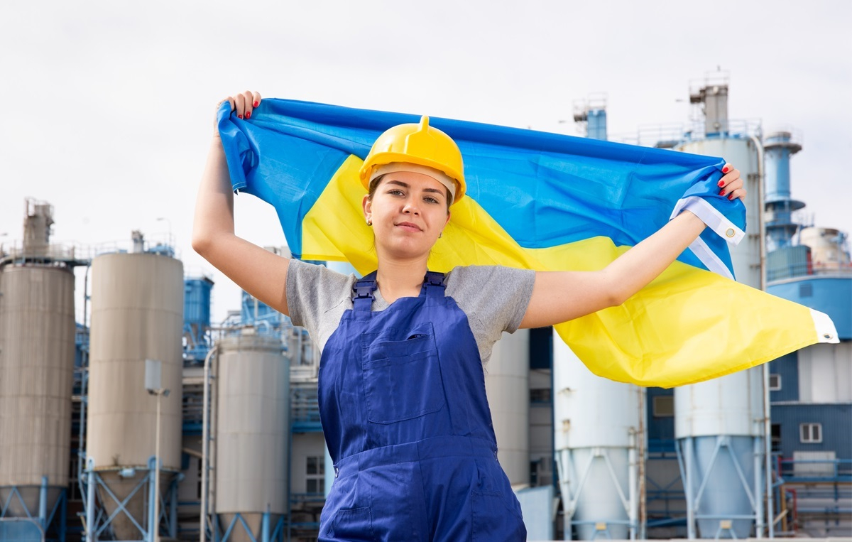 pracownicy z ukrainy legalny pobyt w polsce zatrudnienie pesel ukr