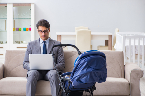 Plusy rekrutacji zdalnej, rozmowy kwalifikacyjnej online w dobie koronawirusa. / fot. Shutterstock