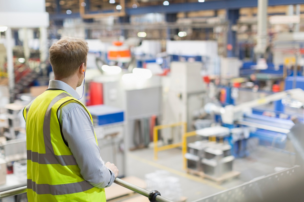 firmy zwiększą zatrudnienie koniec roku produkcja zwiększenie obrotu