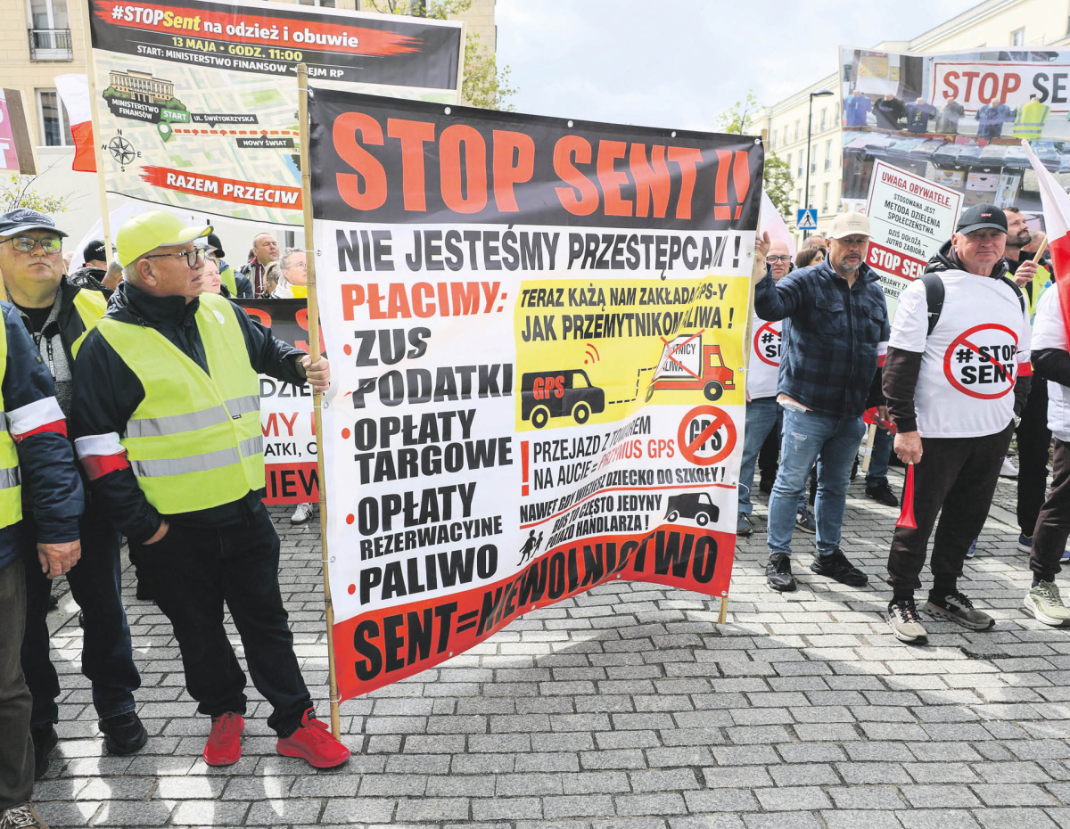 Manifestacja przedsiębiorców przeciwko systemowi SENT. Warszawa, 13 maja 2026 r.