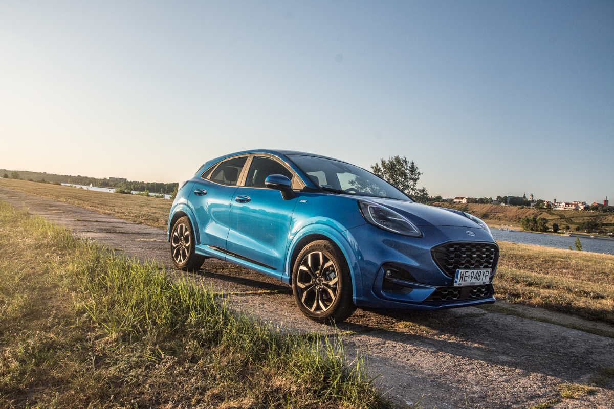 Test: Ford Puma 1.0 EcoBoost Hybrid 155 KM ST-Line - niebieski z… pomarańczowym