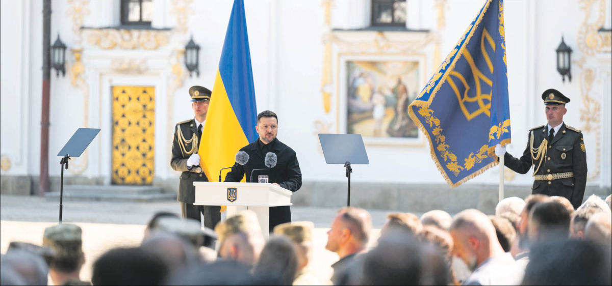 Prezydent Wołodymyr Zełenski na niedzielnych obchodach Dnia Konstytucji w Kijowie