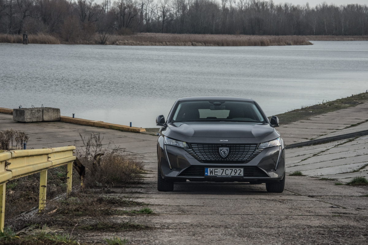 Zgłoszenie nabycia pojazdu? Nieaktualne. Auto zawsze trzeba przerejestrować