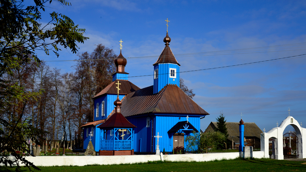 Święta innych religii a wolne od pracy w Polsce - czy przysługuje zwolnienie dla pracownika?