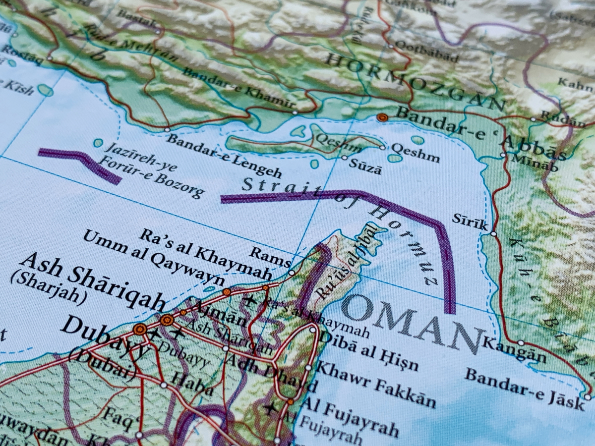 Mimo wojny w Zatoce Perskiej, firmy zagraniczne, w tym polskie, utrzymują inwestycje. Eksperci wskazują powody