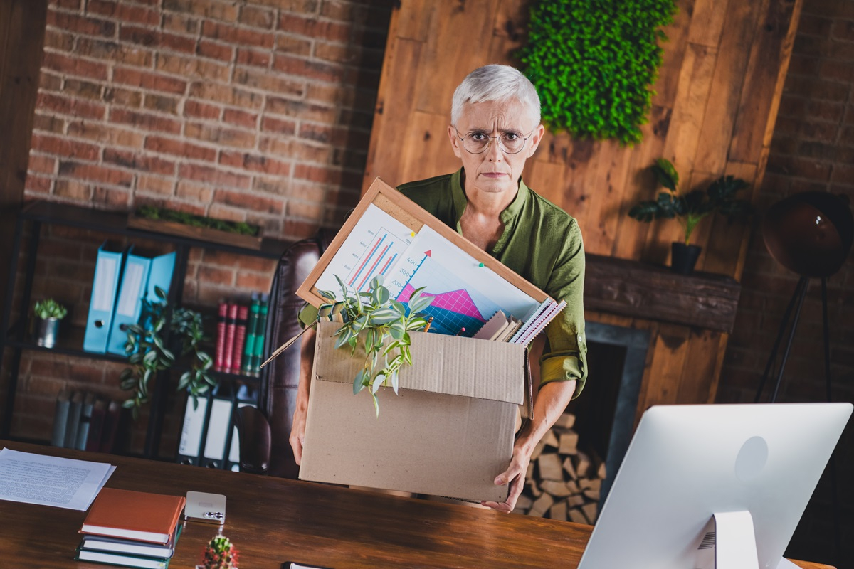 zmiana pracy pracownika po 50 roku życia starszy pracownik boi się zmienić pracę