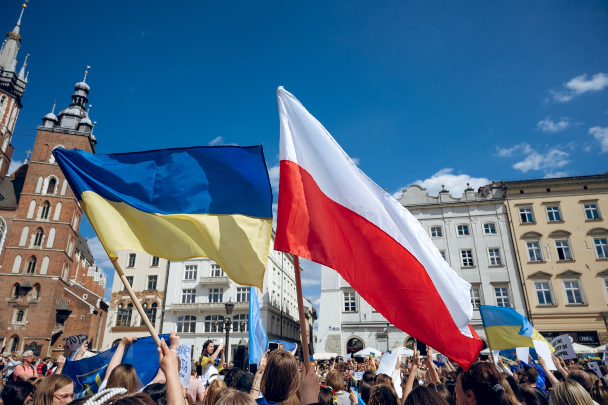 Ukraińcy mają czas do 31 sierpnia. Brak potwierdzenia tożsamości może odebrać 800+