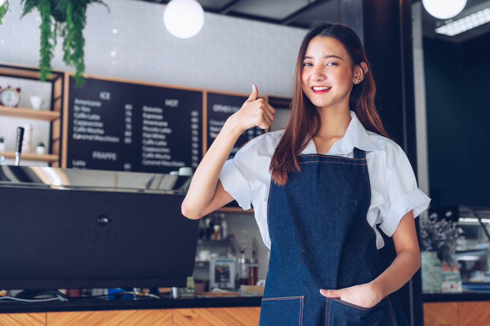 młody pracownik. / fot. Shutterstock