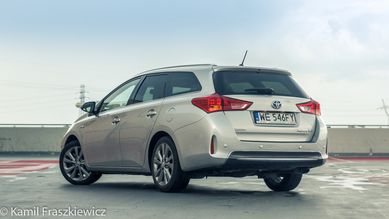Toyota Auris Touring Sports Hybrid
