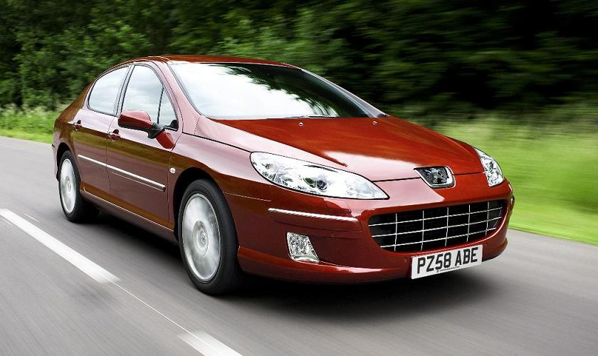 Peugeot 407 jest autem na wskroś francuskim, co wcale nie musi oznaczać czegoś złego.
