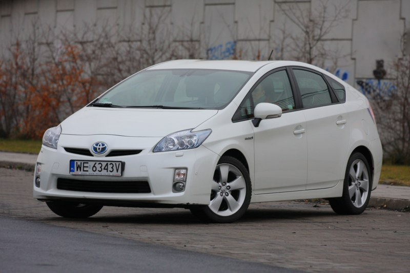 Toyota Prius 1.8 HSE