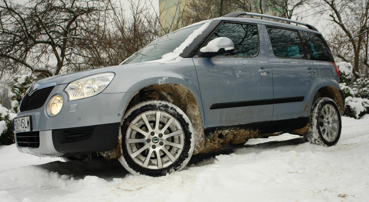 W poradniku tym radzimy jak parkować zimą