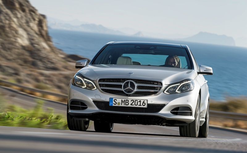 Mercedes-Benz E 350 BlueTEC jako pierwszy otrzyma najnowszą, 9-przełożeniową skrzynię biegów.