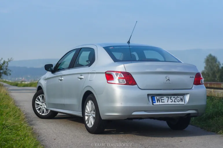 Peugeot 301 1.6 LPG 2014