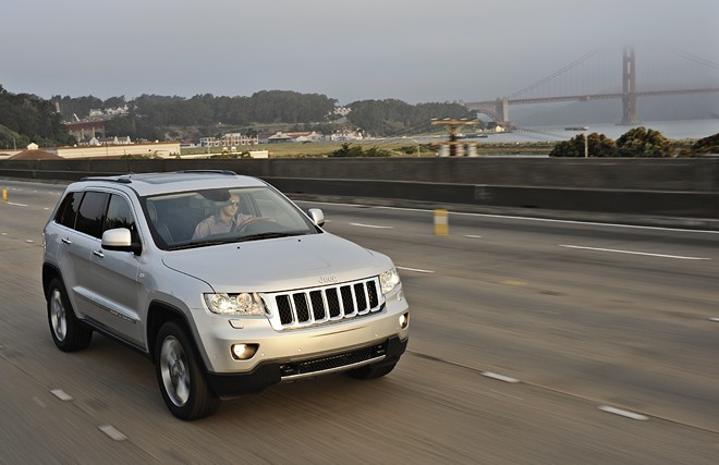 Jeep Grand Cherokee EV technologicznie ma bazować na modelu AMP Mercedes-Benz ML350 EV.