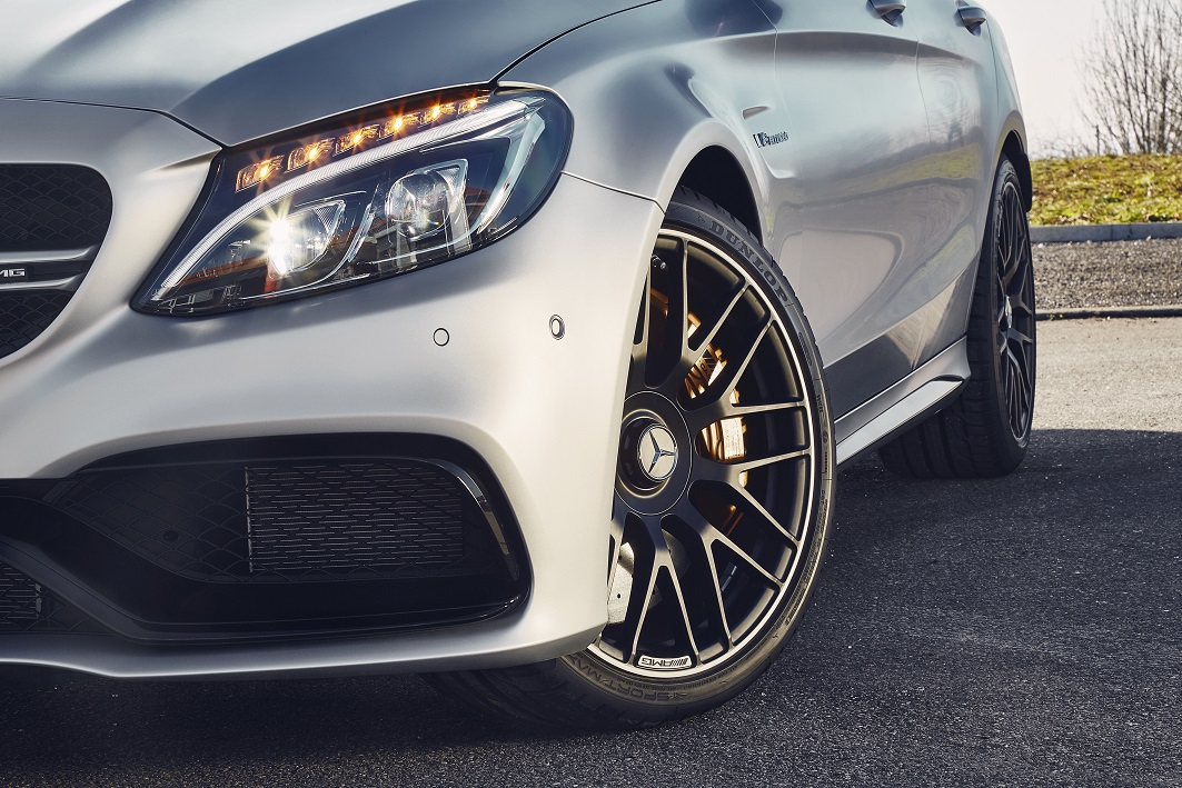 Mercedes AMG C63