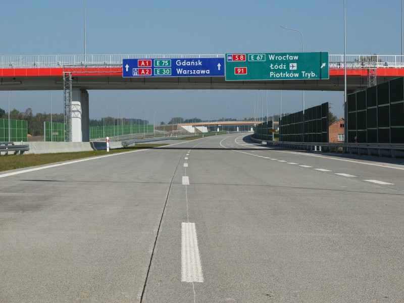 Jak bezpiecznie jeździć po autostradzie? / fot. GDDKiA