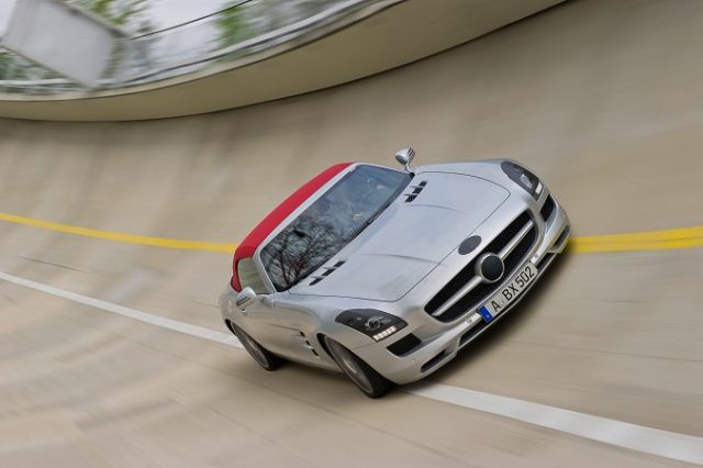 Mercedes SLS AMG Roadster Fot. Mecedes