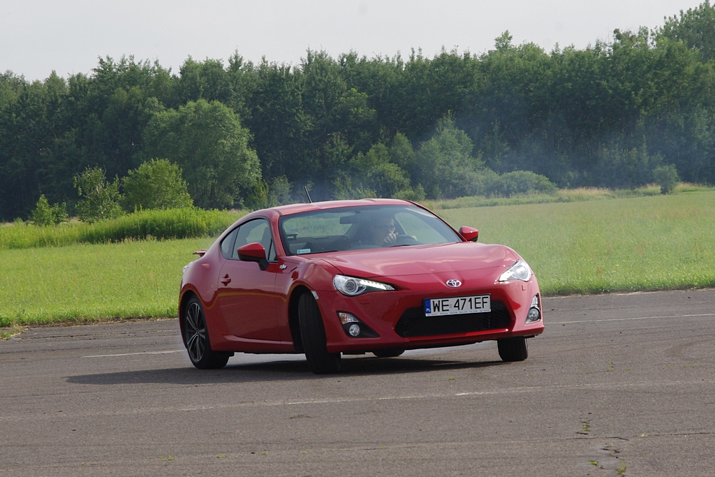 Toyota GT86 -przód
