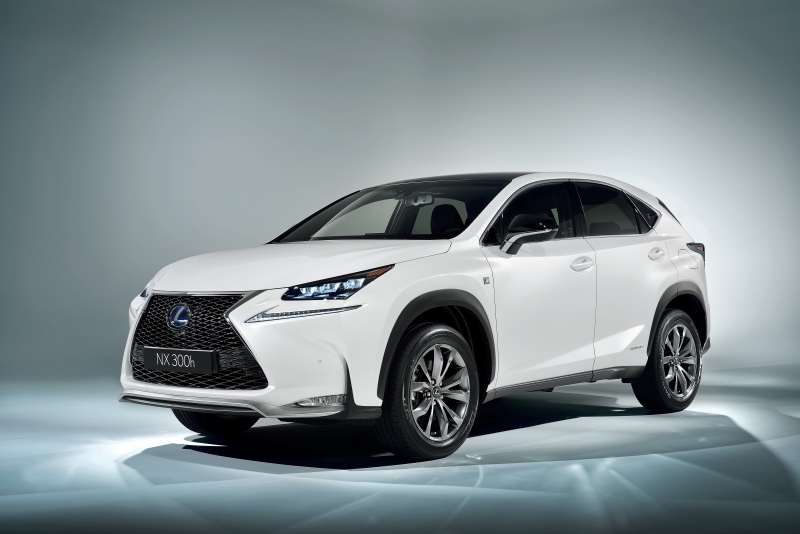 Test Lexus NX 300h AWD