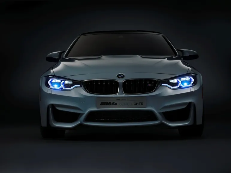 BMW M4 reflektory laserowe 