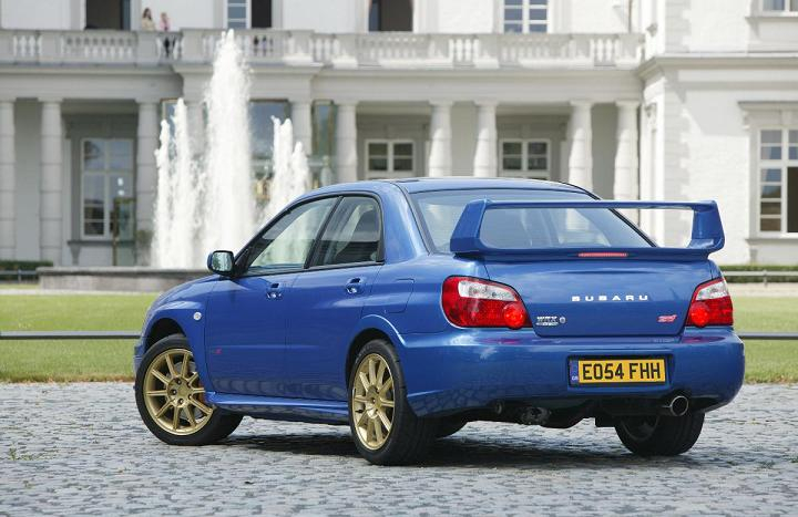 Historia modelu Impreza sięga 1993 roku. Auto powstało aby zastąpić rajdową wersję wysłużonego już Subaru Legacy. Wszystkie Imprezy wyposażone były w silniki typu bokser o różnych wariantach pojemnościowych i mocowych.
