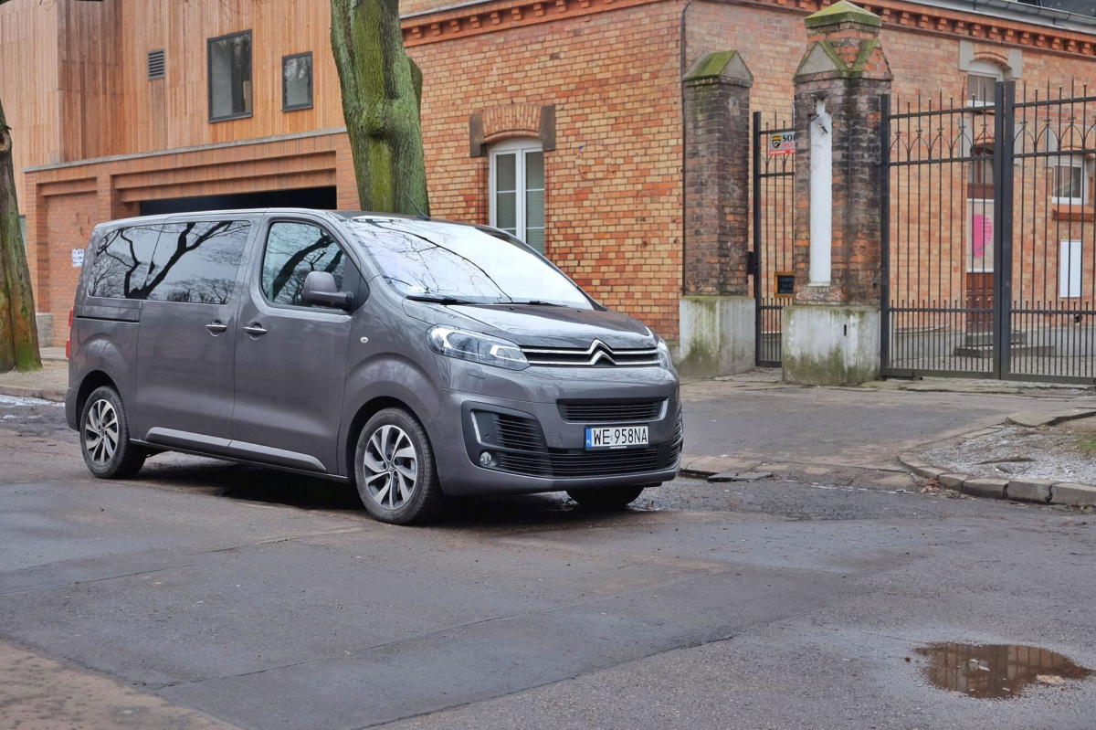 Test Citroen SpaceTourer 2.0 HDi/177 6EAT Business Lounge