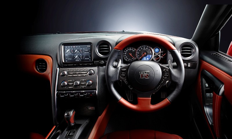 Nissan GT-R 2014