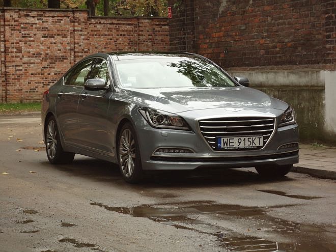 Test Hyundai Genesis 3.8 V6 GDi HTRAC