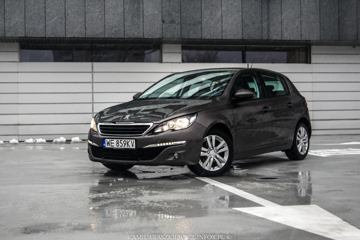Peugeot 308 1.2 PureTech110 KM