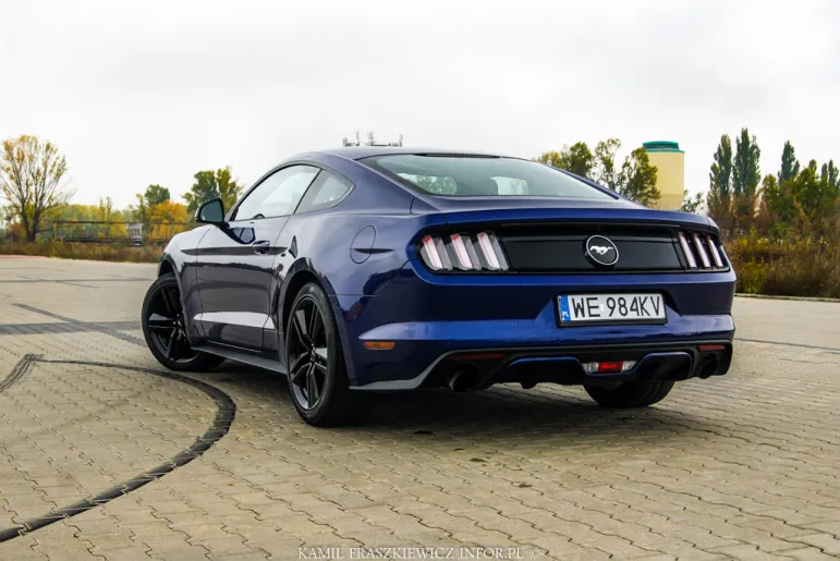 Ford Mustang 2.3 EcoBoost 317 KM