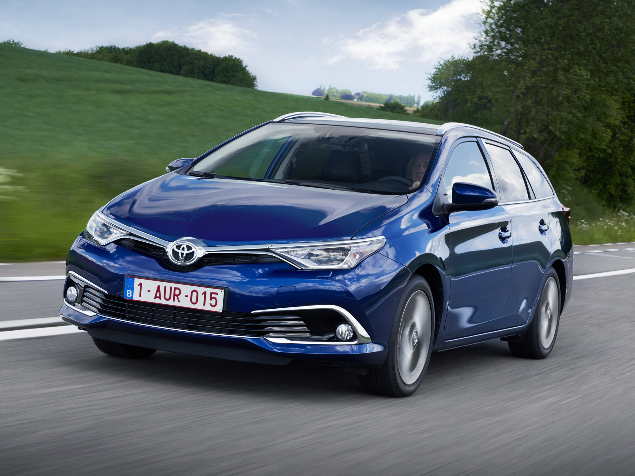 Używane: Toyota Auris II (od 2012)