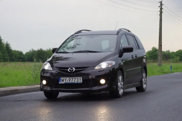 Mazda 5 przód 